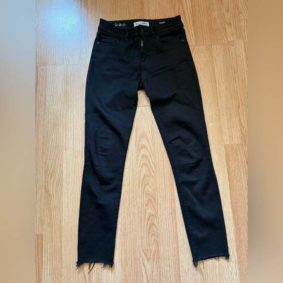 DL1961 Margaux Instasculpt Ankle
Skinny Jeans Raw Hem - Black - Picture 2 of 5